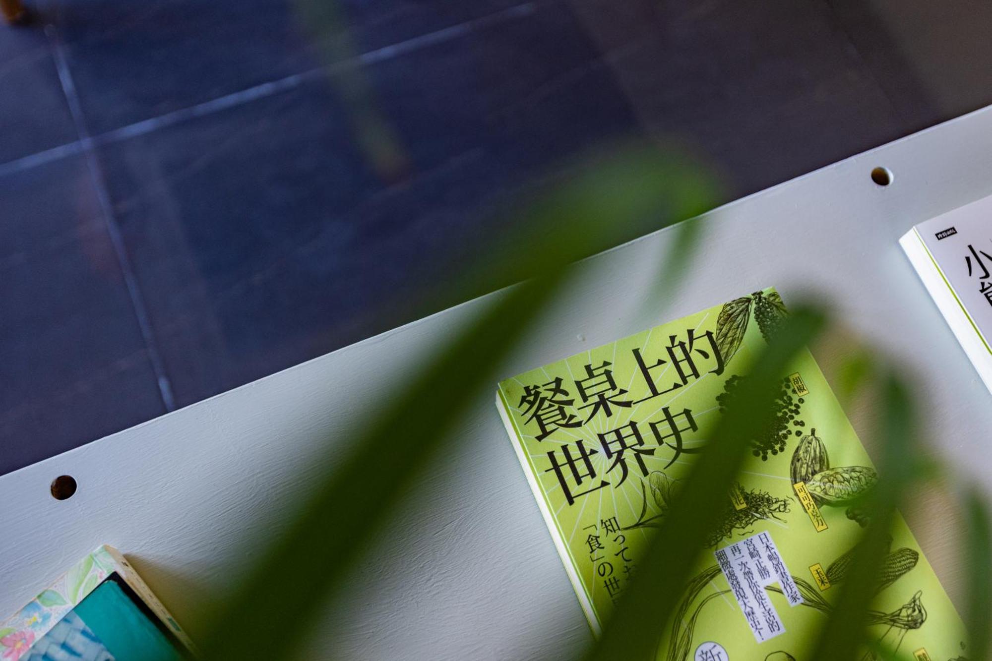漫步月眉民宿 Guanshan Bagian luar foto